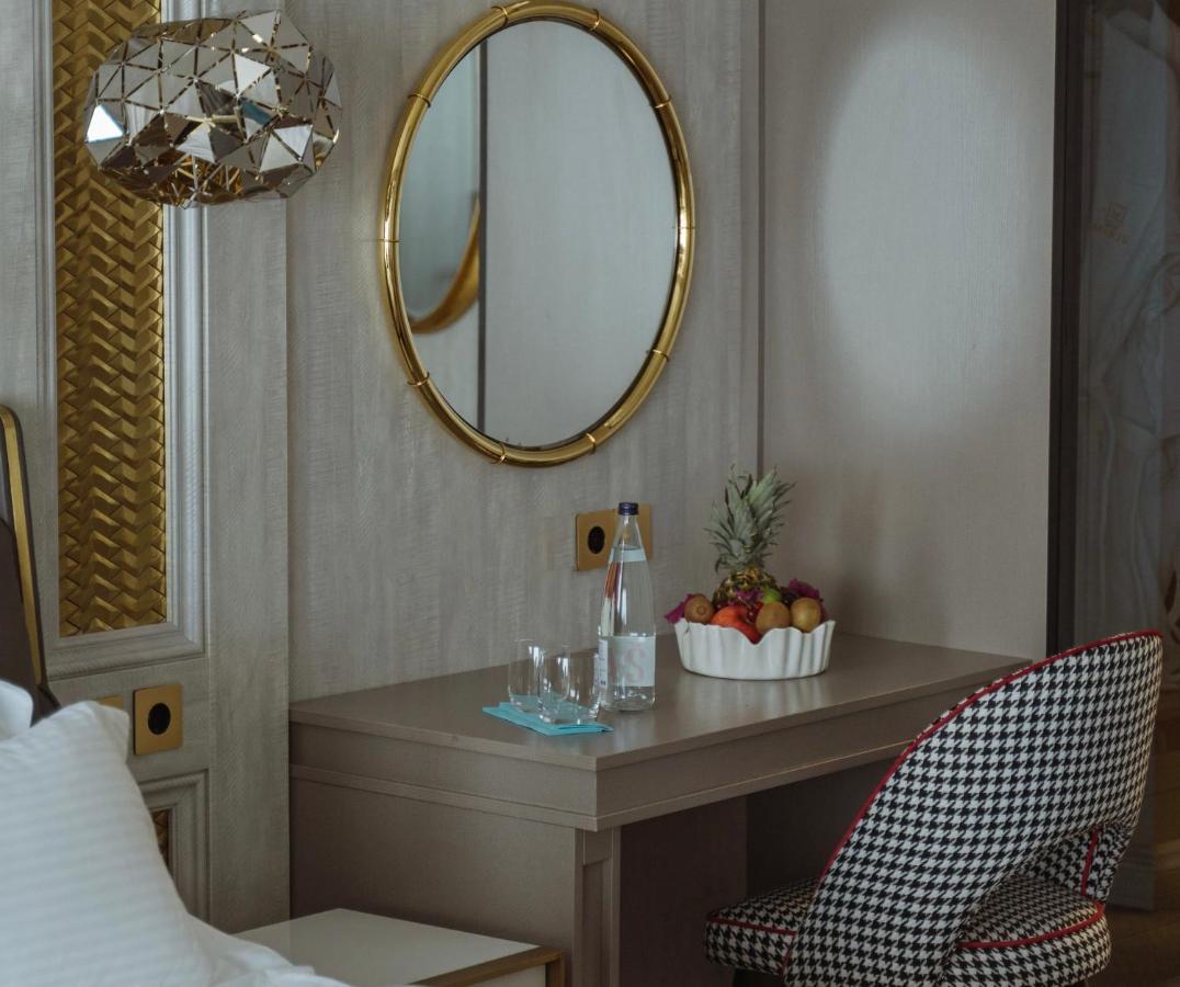Hotel Maris Улцинь Екстер'єр фото