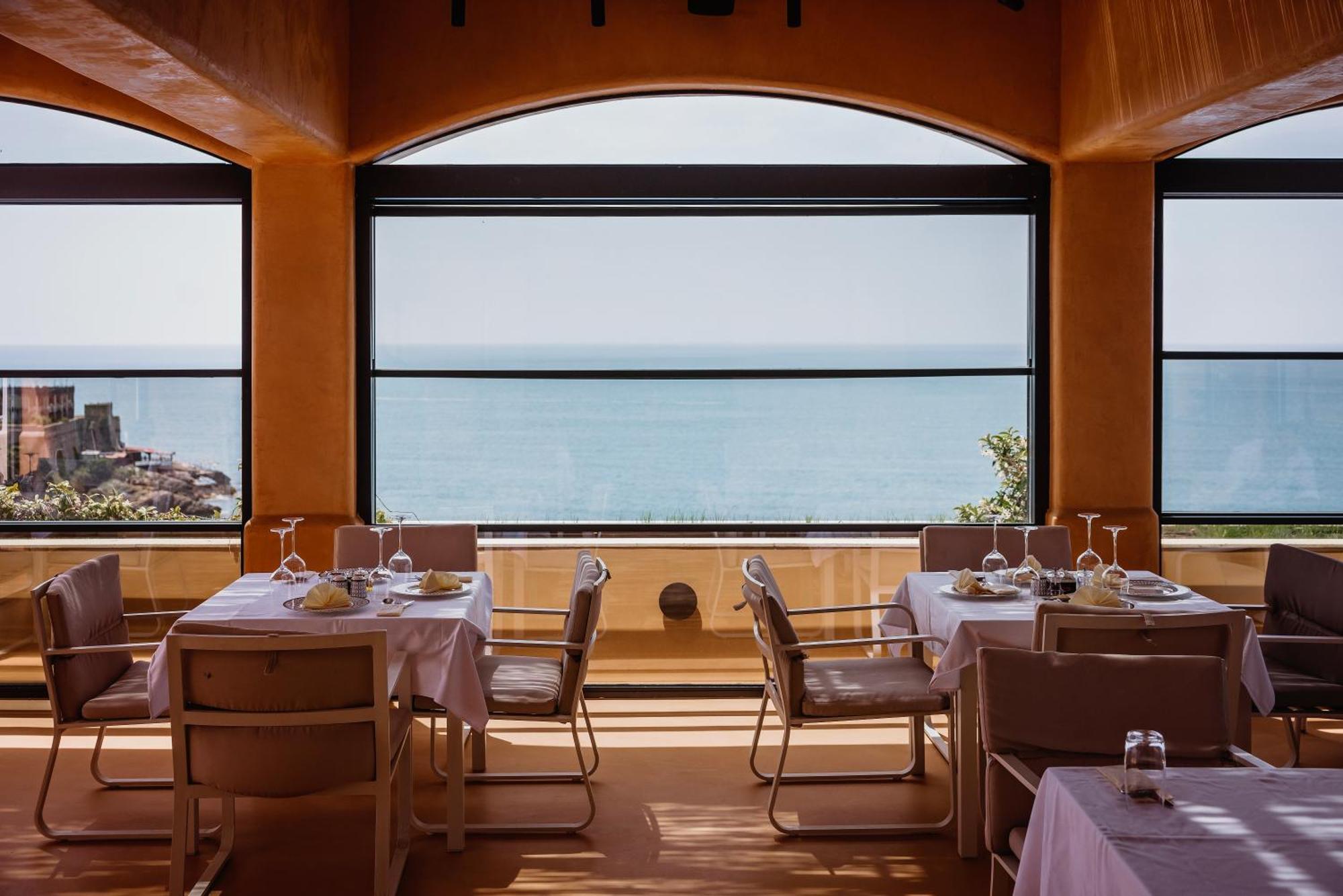 Hotel Maris Улцинь Екстер'єр фото